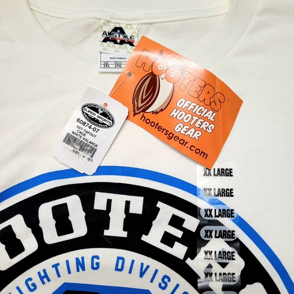 Rare Tapout X Hooters Collab Tee Shirt Size XXL - Picture 6 of 6